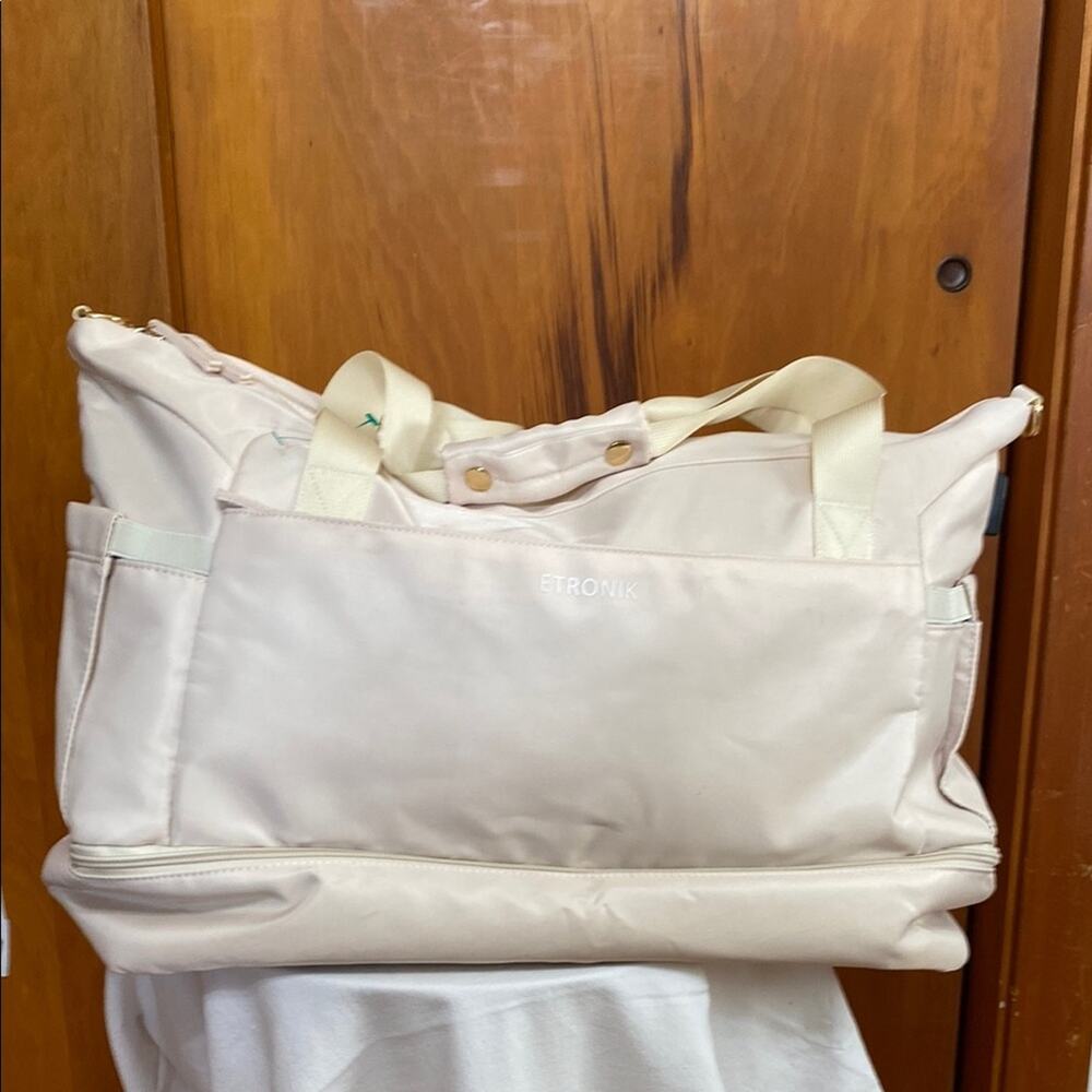 Etronik Cream Canvas Gym Bag Spacious Design Bottom Compartment 20”x16”x9”